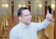 Min Aung Hlaing élection