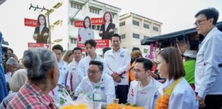 Pheu Thai en campagne à Bangkok