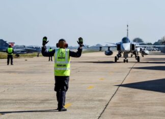 CAMBODGE – CHRONIQUE : Vu de Phnom Penh, par Yann Moreels Royal thai air force