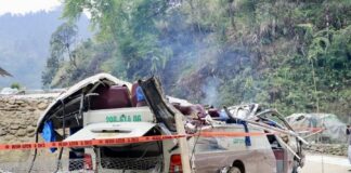 autocar Vietnam accident
