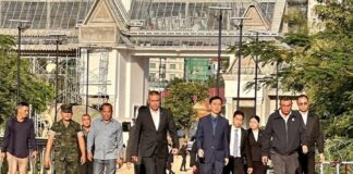 discussion à Chanthaburi - délégation cambodgienne