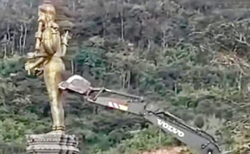 statue détruite par armée Thaïlandaise