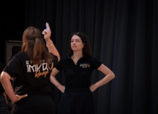 THAÏLANDE – CULTURE : Les Improkhap lancent “La Course des Éphémères” à Bangkok Improkhap artistes