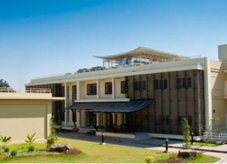 LAOS – FRANCE : « L’Institut Pasteur du Laos, catalyseur de la recherche scientifique : Conférence du Dr Paul Brey à l’Inalco » Institut Pasteur Laos