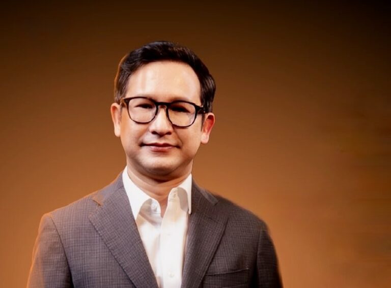 THAÏLANDE – POLITIQUE : Le People’s Party désigne Munin Pongsapan comme candidat au ministère de la Justice