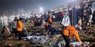 Nettoyage de la plage de Pattaya