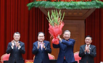 VIETNAM – POLITIQUE : To Lam réélu secrétaire général du Parti communiste To Lam réélu secrétaire général du Parti communiste