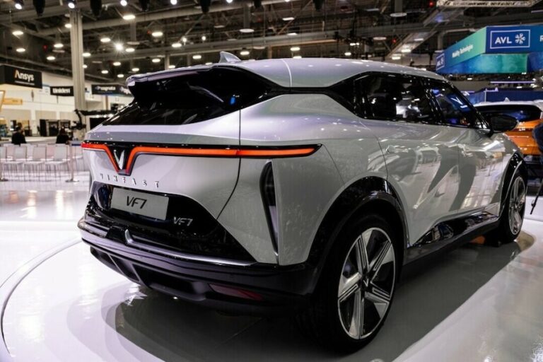 VIETNAM – ÉCONOMIE : VinFast bat un nouveau record de ventes de véhicules électriques en 2025