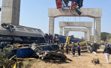 accident grue train à Korat