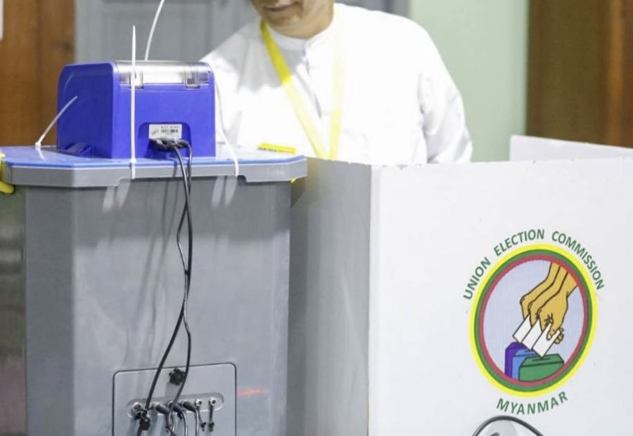 bureau de vote Birmanie