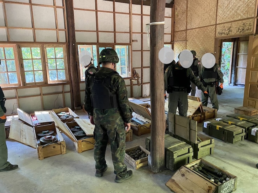 cache d'armes cambodgienne