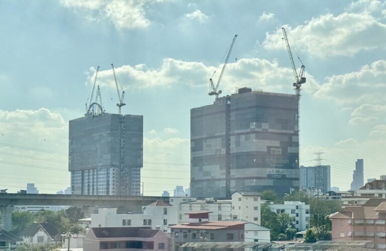 THAÏLANDE – IMMOBILIER : Des préventes décevantes fin 2025 et des objectifs manqués
