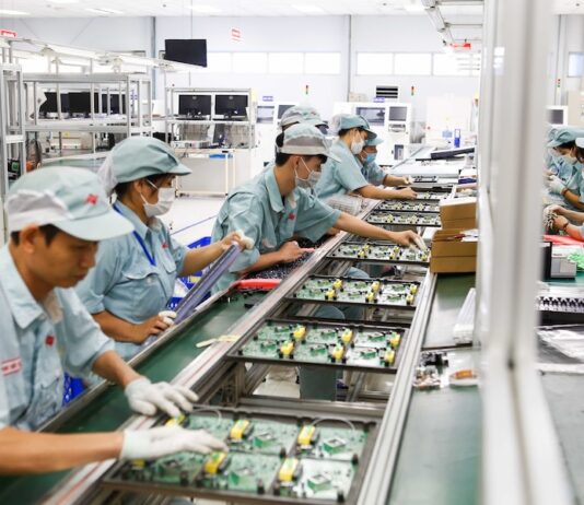 VIETNAM – ÉCONOMIE : Viettel lance la construction de la première usine de puces informatiques Viettel usine