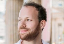 THAÏLANDE – CULTURE : Un Requiem dans un palais royal… et la voix d’un Français pour honorer Rama VI Benjamin Guilbaud