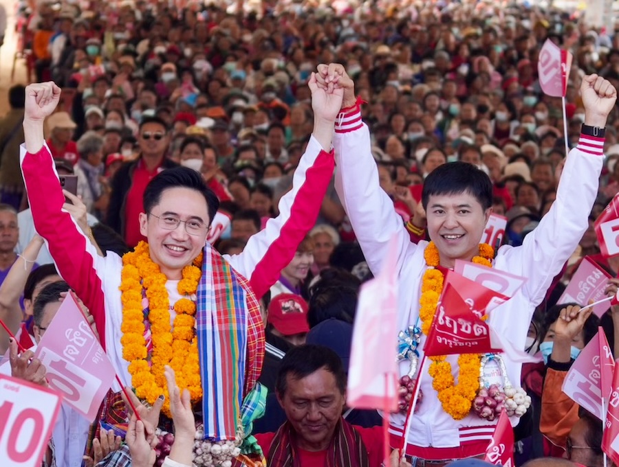 Pheu Thai en campagne