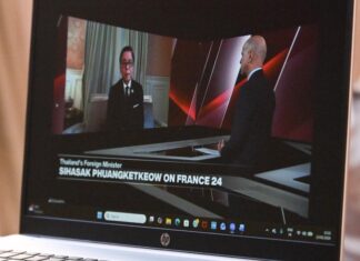 Sihasak Phuangketkeow France 24
