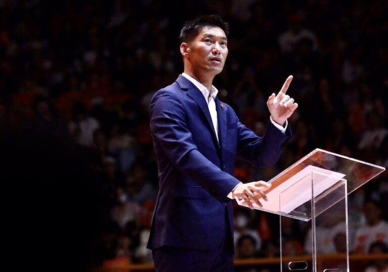 THAÏLANDE – POLITIQUE : Thanathorn appelle à « choisir l’avenir » à la veille des élections