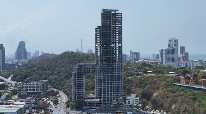 PATTAYA – JUSTICE : La municipalité s’attaque au cas du « Waterfront »