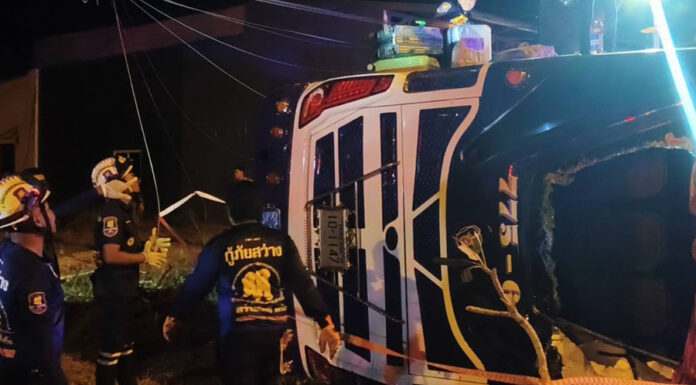 THAÏLANDE – SOCIÉTÉ : Les accidents d’autocars, une triste spécialité thaïlandaise accident autocar Trang