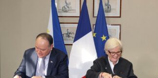 PHILIPPINES – FRANCE : Un accord de défense signé à Paris