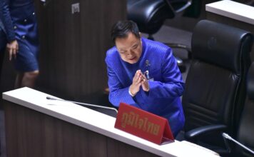 Anutin nouveau Premier Ministre