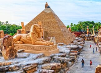 PATTAYA – TOURISME : Nong Nooch mise sur les pyramides… un air d’Égypte à deux heures de Bangkok