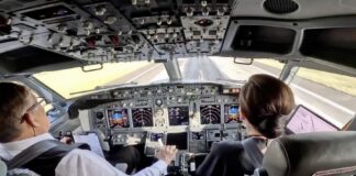 THAÏLANDE – MONARCHIE : Le roi aux commandes pour un vol officiel vers le Laos