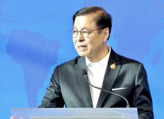 Sihasak Phuangketkeow