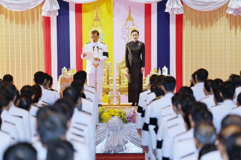 THAÏLANDE – MONARCHIE : SM Le roi et SM la reine ont ouvert la session parlementaire