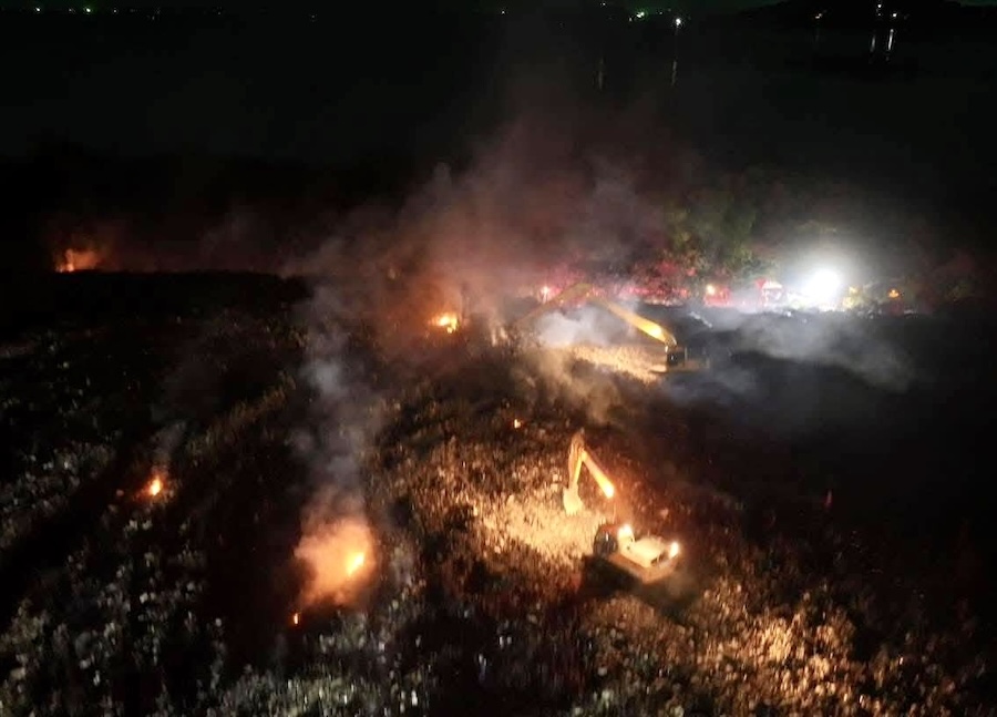 Incendie décharge de Phuket