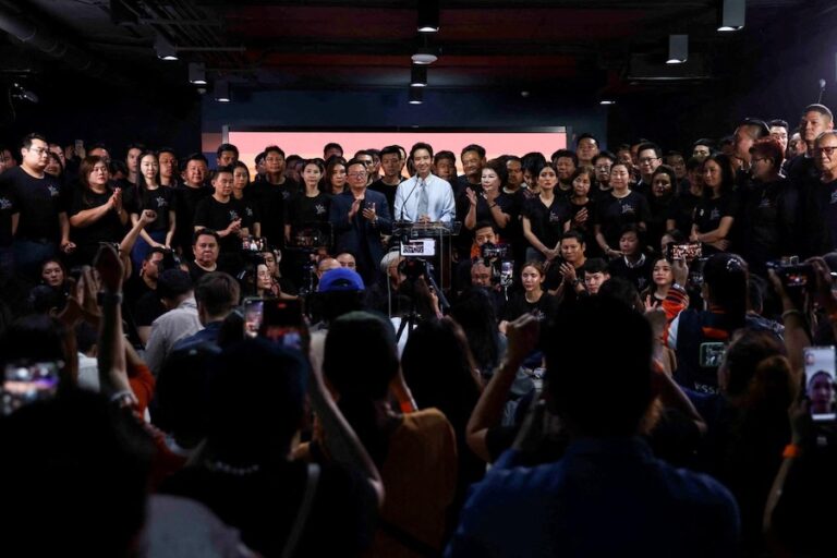 THAÏLANDE – POLITIQUE : Les 44 ex-députés de Move Forward préparent leur défense devant la Cour suprême