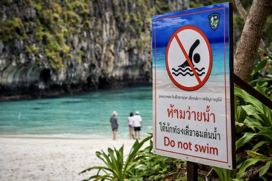 Maya Bay interdiction de nager