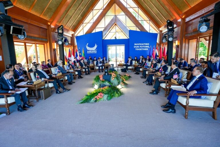 ASIE – DIPLOMATIE : Énergie, commerce, inflation : le Moyen-Orient place l’ASEAN sous pression