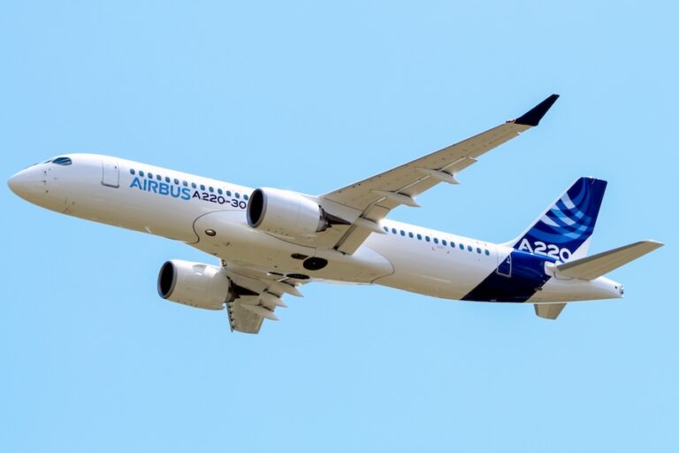 ASIE – AVIATION : AirAsia commande 150 Airbus A220-300