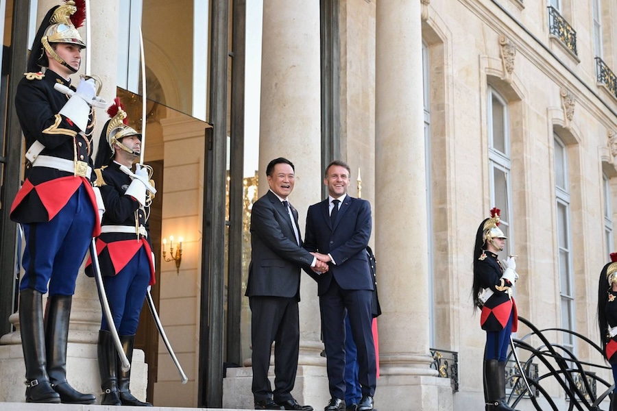Anutin et Macron