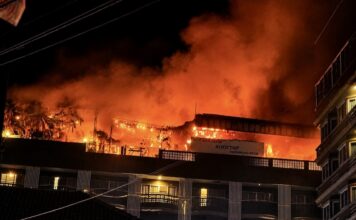 PATTAYA – INCENDIE : De nombreux touristes piégés dans un hôtel en flammes
