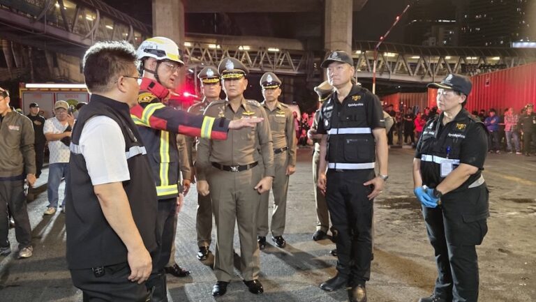 THAÏLANDE – SOCIÉTÉ : Les conducteurs de bus et de train inculpés après l&rsquo;accident mortel à un passage à niveau