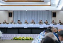 THAÏLANDE – POLITIQUE : Une réunion entre le Conseil privé du roi et le gouvernement fait polémique