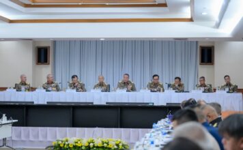 THAÏLANDE – POLITIQUE : Une réunion entre le Conseil privé du roi et le gouvernement fait polémique