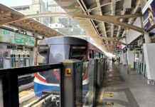 THAÏLANDE – POLITIQUE : Bangkok veut plafonner le prix du métro à 45 bahts grâce à une subvention publique