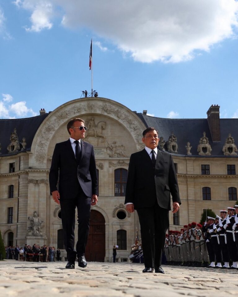 GAVROCHE HEBDO – ÉDITORIAL : Le président et le Roi