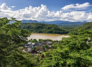LAOS – TOURISME : Luang Prabang cherche à préserver son âme face à l’afflux de visiteurs