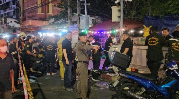 BANGKOK – SOCIÉTÉ : Un policier se rend après une fusillade mortelle liée à un différend avec des moto-taxis