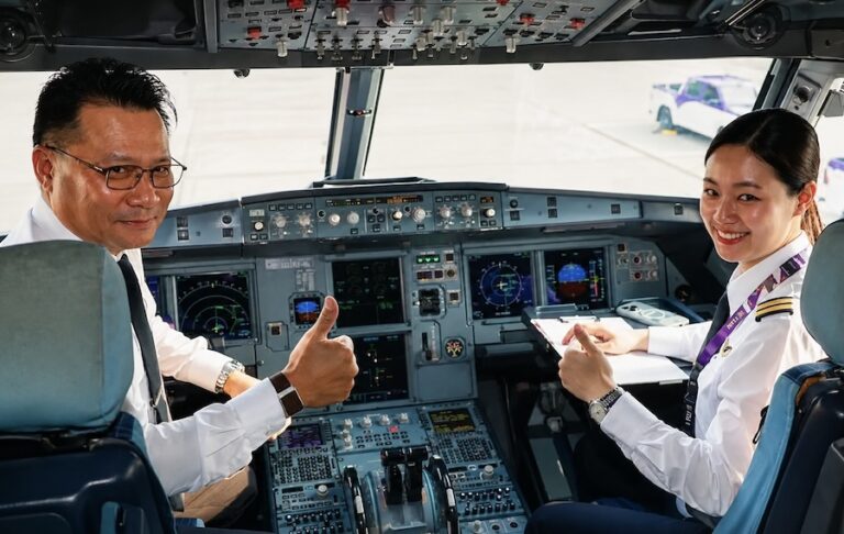 THAÏLANDE – SOCIÉTÉ : Thai Airways nomme sa première femme pilote après 66 ans d&rsquo;histoire