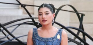 Princesse Sirivannavari costume thaïlandais