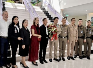PATTAYA – POLITIQUE : Pour son premier jour de mandat, Poramet Ngampichet reçoit les forces vives de la ville