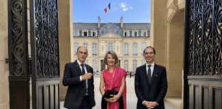 THAÏLANDE – FRANCE : Le récit exclusif des patrons présents à l’Élysée avec S.M. le roi Rama X