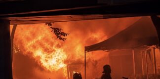 BANGKOK – DÉCRYPTAGE : Comment un simple départ de feu peut-il tourner à la catastrophe ?