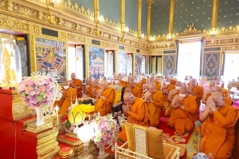 THAÏLANDE – RELIGION : Le Patriarche suprême de Thaïlande lance un appel à la paix