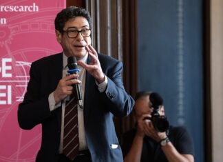 FRANCE – POLITIQUE : Vue d’ailleurs, le rasoir de Matignon